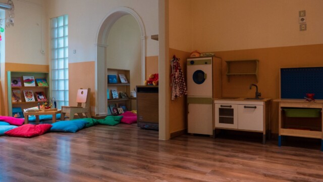 Παιδικός σταθμός και νηπιαγωγείο - Παιδοτεχνότοπος "Το Κουκούτσι" - Χαλάνδρι