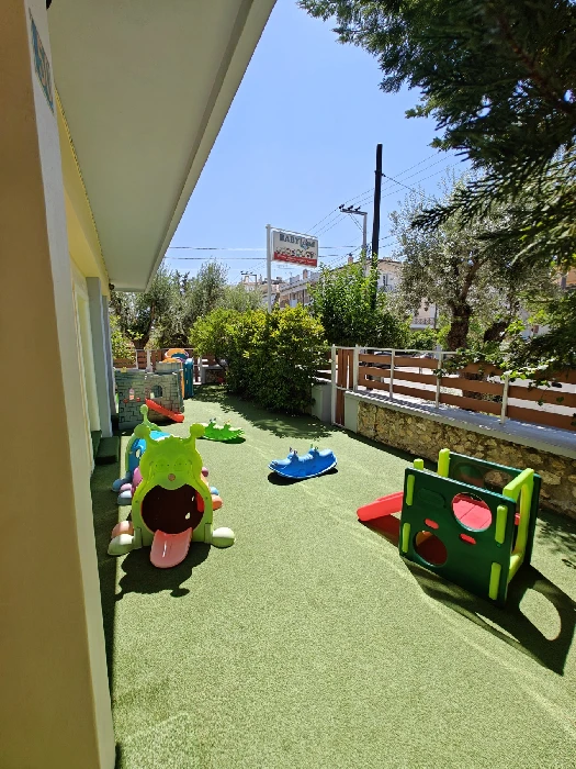 Παιδικός σταθμός και νηπιαγωγείο - "BABYLAND" - Περιστέρι