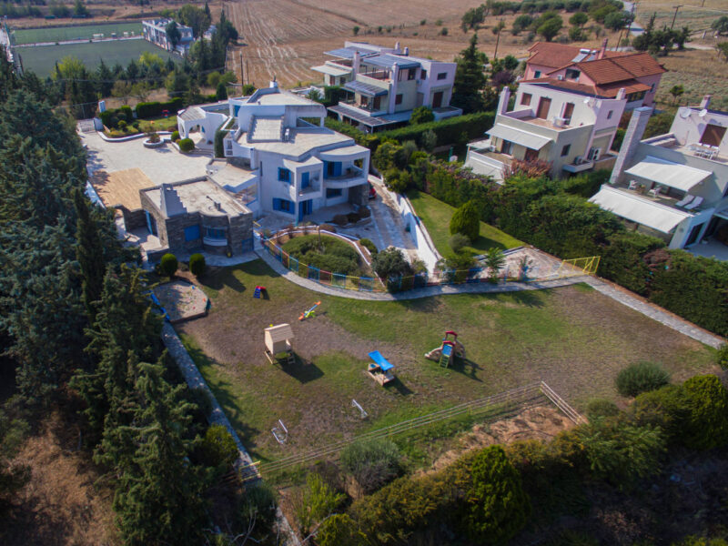 Βρεφονηπιακός σταθμός, νηπιαγωγείο και ΚΔΑΠ – «GENIUS» – Θέρμη
