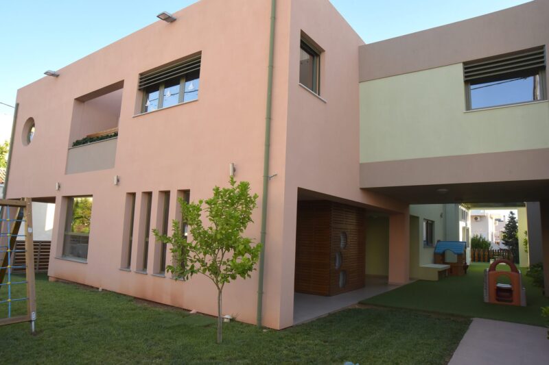 Παιδικός σταθμός και νηπιαγωγείο - "Τα Μελισσάκια" - Κορωπί